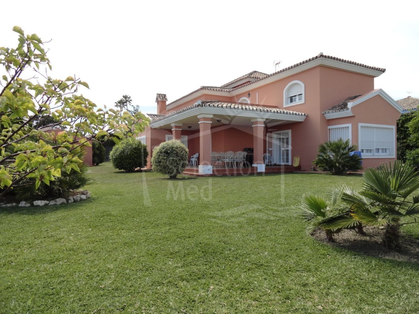 4 غرف نوم فيلا في Estepona, Spain رقم 118888