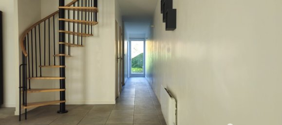 Таунхаус с 6 комнатами в Бери-Буи, Франция № 153590 2