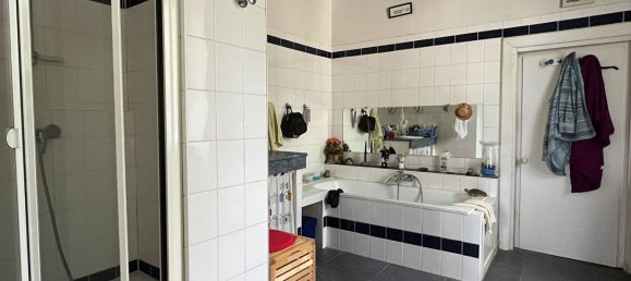 3 chambres Maison à Saint-Pierre-les-Étieux, France No. 70691 6