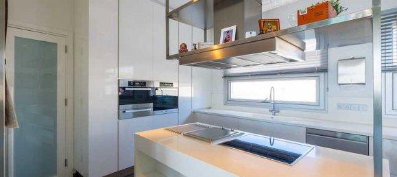 Villa T4 em Agios Athanasios, Cyprus N.º 18256 13