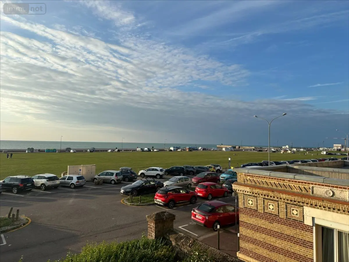 3 bedrooms Apartment in Dieppe, France No. 296213