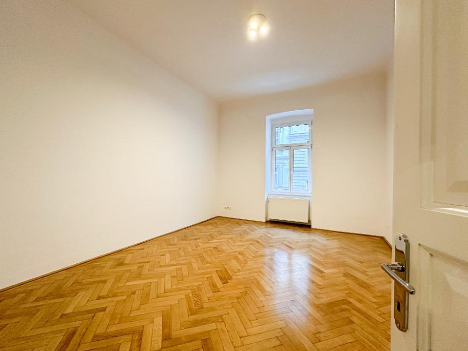 2غرفة شقة في Wieden, Austria رقم 67396