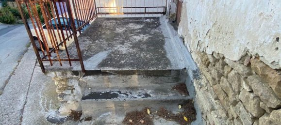 4 rooms House in San Giovanni Teatino, Italy No. 211604 11