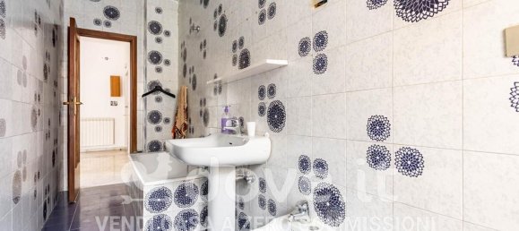 4 rooms Apartment in Atripalda, Italy No. 149563 15