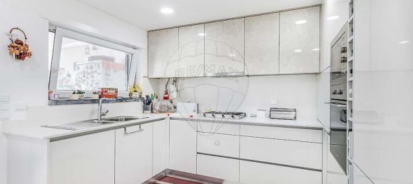 2 bedrooms Villa in Cascais, Portugal No. 54714 9