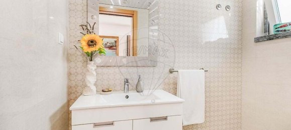 2 bedrooms Villa in Cascais, Portugal No. 54714 24