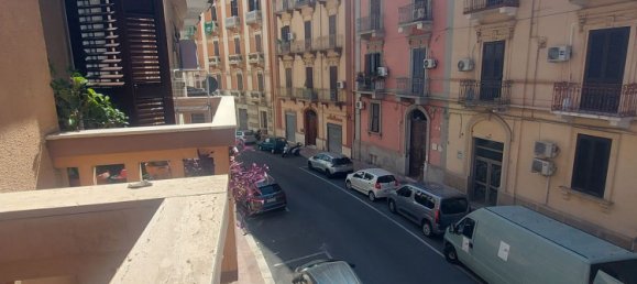 Квартира с 2 спальнями в Таранто, Италия № 379481 6