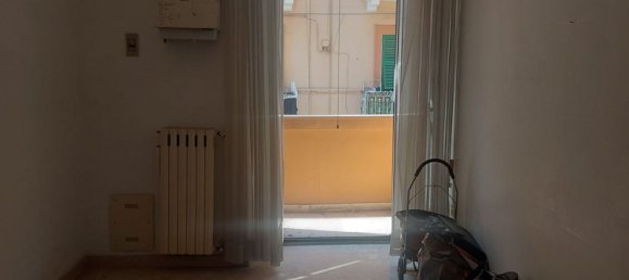 Квартира с 2 спальнями в Таранто, Италия № 379481 8