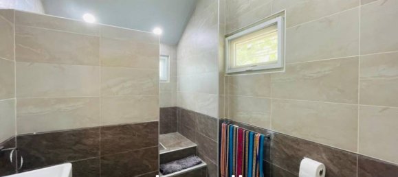 8 bedrooms Cafe / restaurant in Bang Lamung, Thailand No. 15642 2