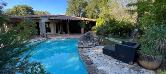 6 bedrooms House in Lecci, France No. 155940 4