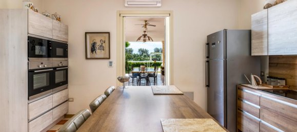 7 bedrooms Castles in Oria, Italy No. 64447 15