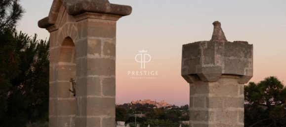 7 bedrooms Castles in Oria, Italy No. 64447 30