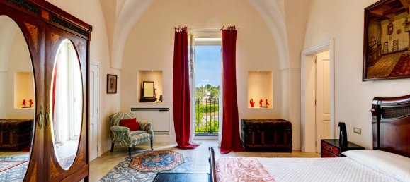 7 bedrooms Castles in Oria, Italy No. 64447 18