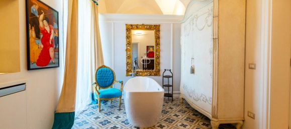 7 bedrooms Castles in Oria, Italy No. 64447 5