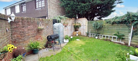 3 bedrooms House in Hayes, United Kingdom No. 5046 17