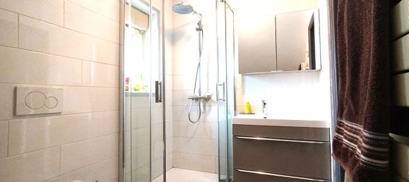 Casa de 4 dormitorios en Javene, France No. 45947 3