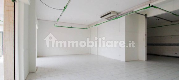 1 room Commercial property in Rovato, Italy No. 351960 2