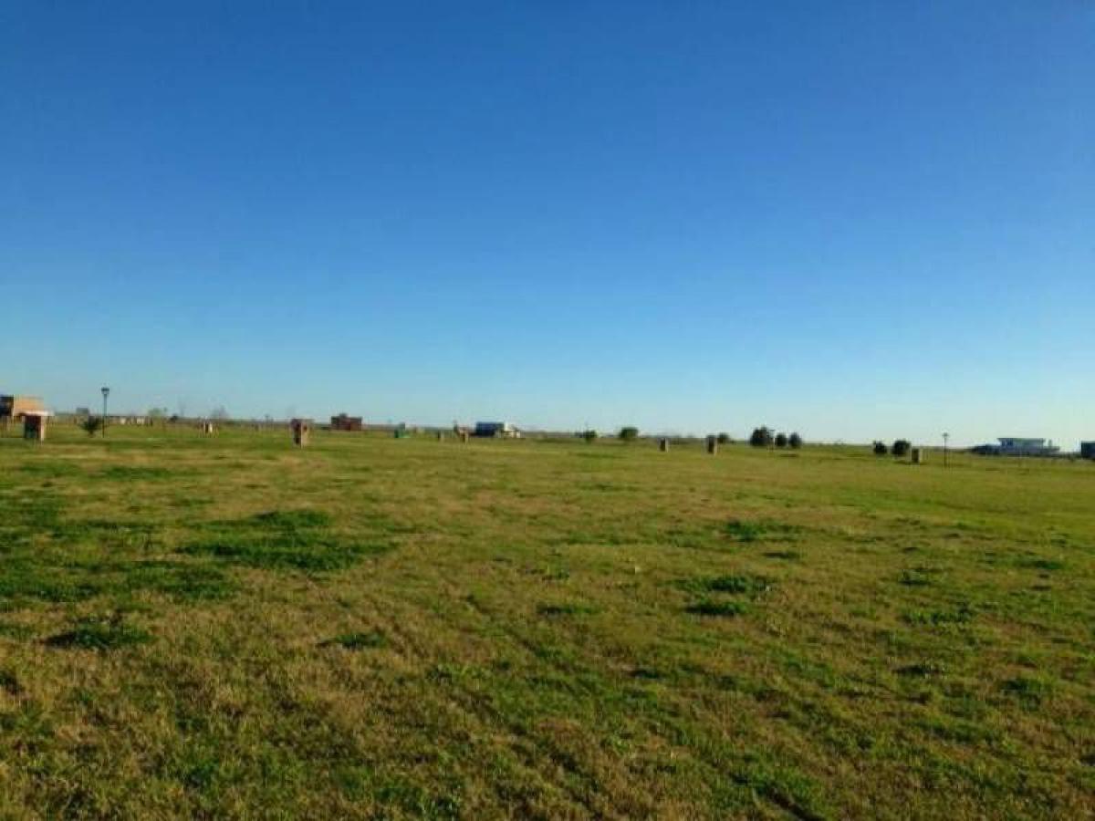  قطعة أرض في Escobar, Argentina رقم 45937