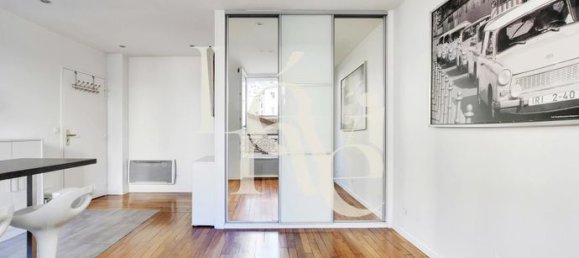 2 rooms Apartment in Paris, France No. 310384 7