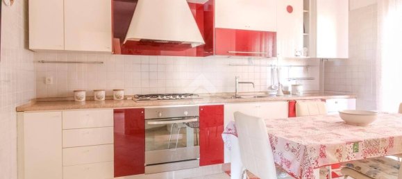 2 Schlafzimmer Wohnung in Chieti, Italy, Nr. 103369 8