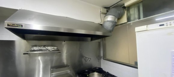 Gewerbliche Immobilie in Sant Marti, Spain 100m², Nr. 188943 6