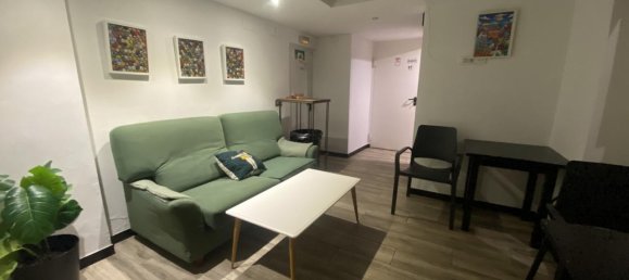 Gewerbliche Immobilie in Sant Marti, Spain 100m², Nr. 188943 3