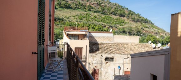 8 rooms House in Castellammare del Golfo, Italy No. 50423 51