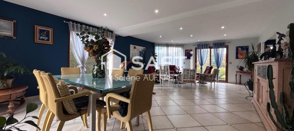 4 bedrooms House in Seine-Maritime, France No. 328755 3