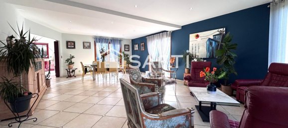 4 bedrooms House in Seine-Maritime, France No. 328755 4