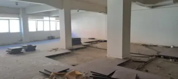 840m² Commercial property in Basque Autonomous Community, Spain No. 184172 11