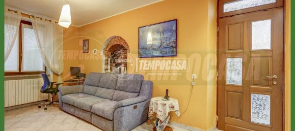 3-Zimmer Wohnung in Cocquio-Trevisago, Italy, Nr. 113859 4
