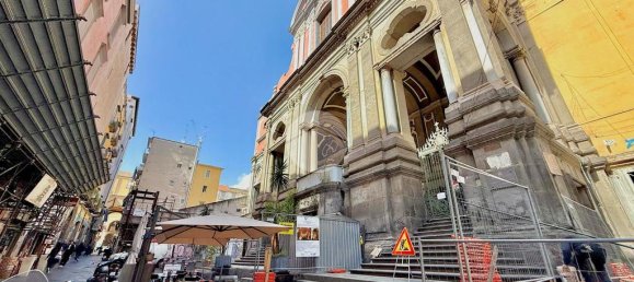 1 bedroom Apartment in Naples, Italy No. 320809 8