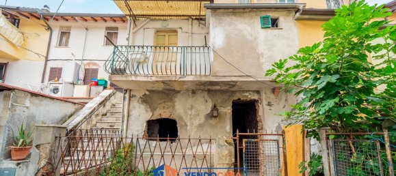 4-Zimmer Haus in Massa, Italy, Nr. 277750 2