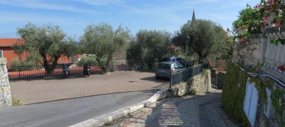 Квартира с 3 спальнями в Сан Бартоломео аль Маре, Италия № 144336 17