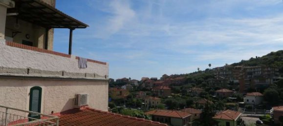 Квартира с 3 спальнями в Сан Бартоломео аль Маре, Италия № 144336 15