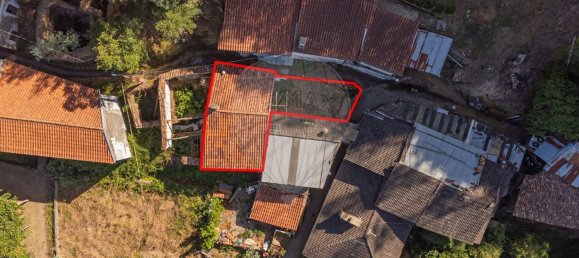 1 bedroom House in Miranda do Corvo, Portugal No. 30301 2