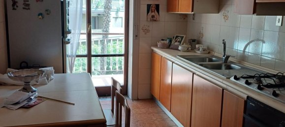 3 rooms Apartment in Salerno, Italy No. 180417 9