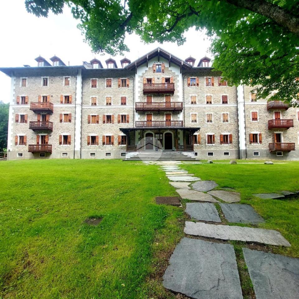 3 rooms Apartment in Ceresole Reale, Italy No. 38592