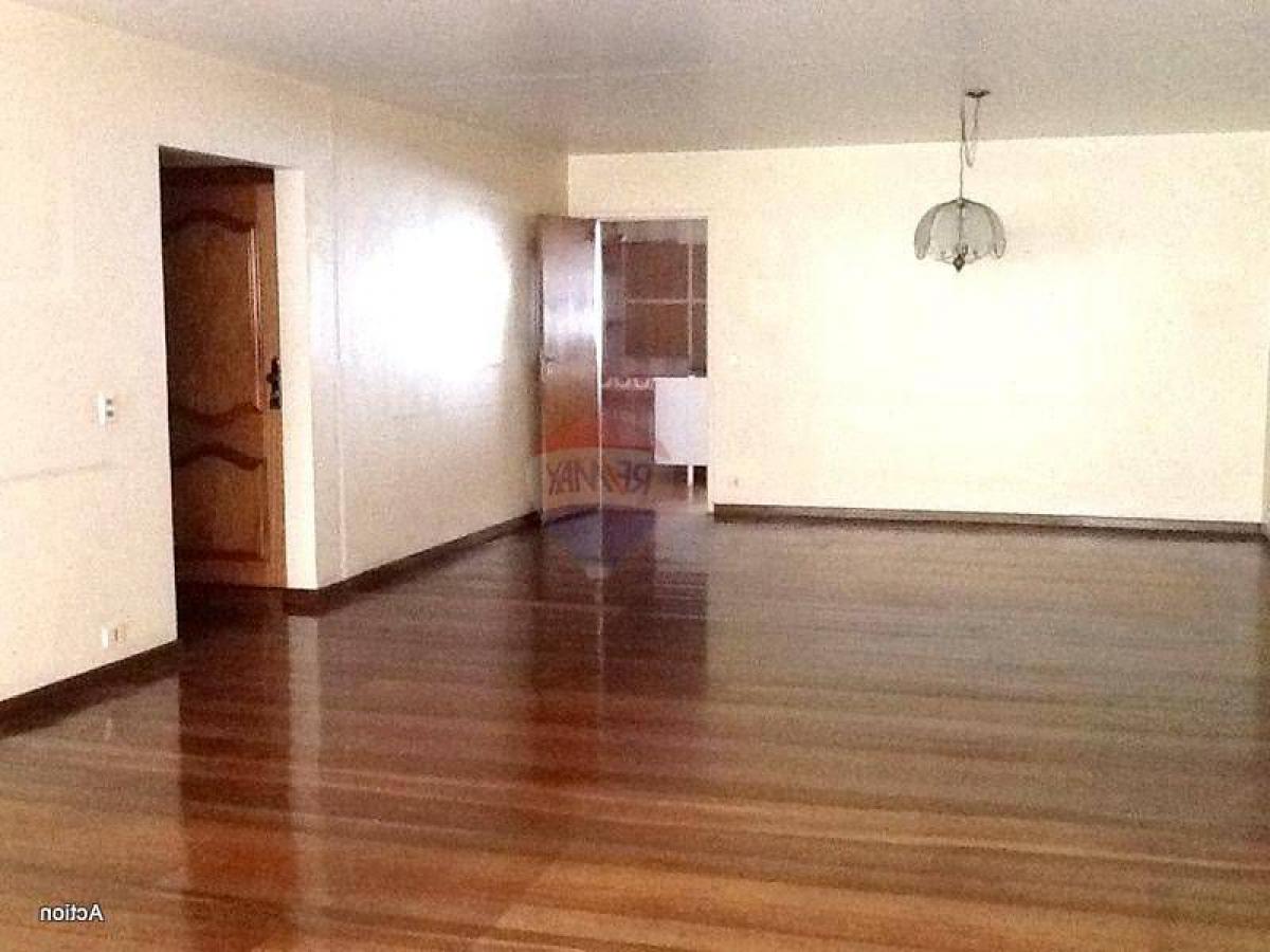Apartamento de 4 dormitorios en Sao Paulo, Brazil No. 500561