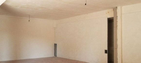 558m² Commercial property in Cerveteri, Italy No. 89181 5