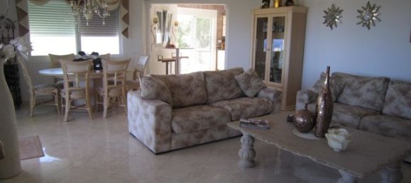 3 bedrooms Villa in Calpe, Spain No. 4299 4