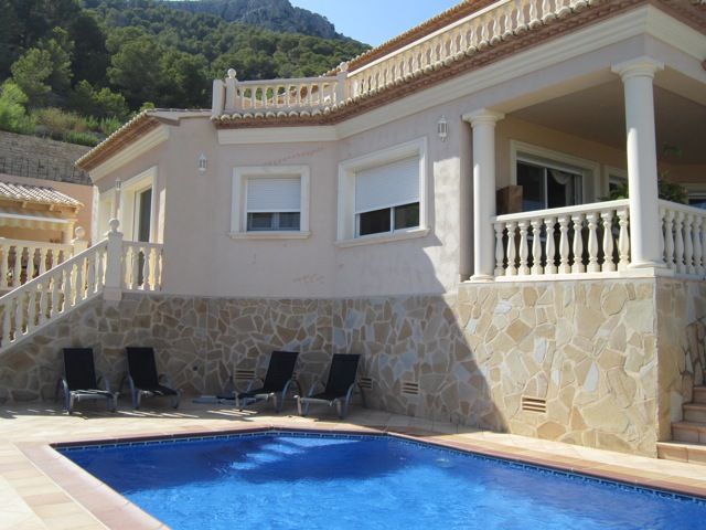 3 bedrooms Villa in Calpe, Spain No. 4299