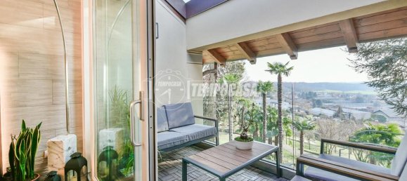 3-salle Appartement à Capiago Intimiano, Italy No. 15511 18