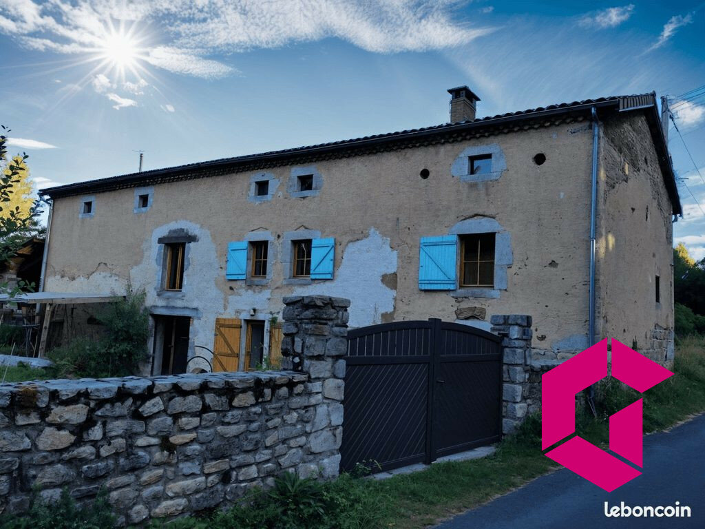 4 bedrooms House in Puy-de-Dome, France No. 355841