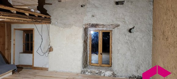 4 bedrooms House in Puy-de-Dome, France No. 355841 14