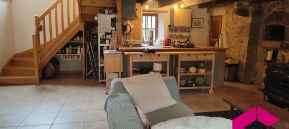 4 bedrooms House in Puy-de-Dome, France No. 355841 6