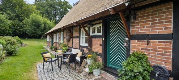 7 bedrooms House in Harburg, Germany No. 196420 6