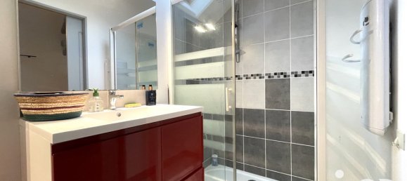 Дом с 4 комнатами в Вонон, Франция № 45245 9