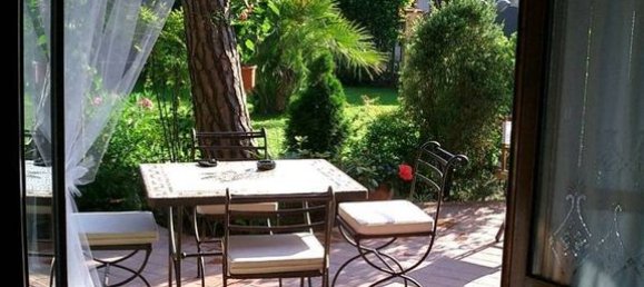 3 bedrooms Villa in Montignoso, Italy No. 49606 9
