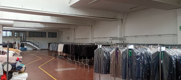 3600m² Warehouse in Turin, Italy No. 352573 10